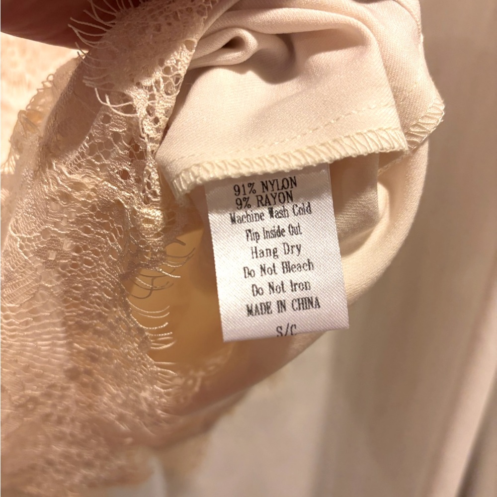 Cream Lace Like-New Dress by C. Luce, Size Small {Great for Wedding Reception} - Picture 3 of 4